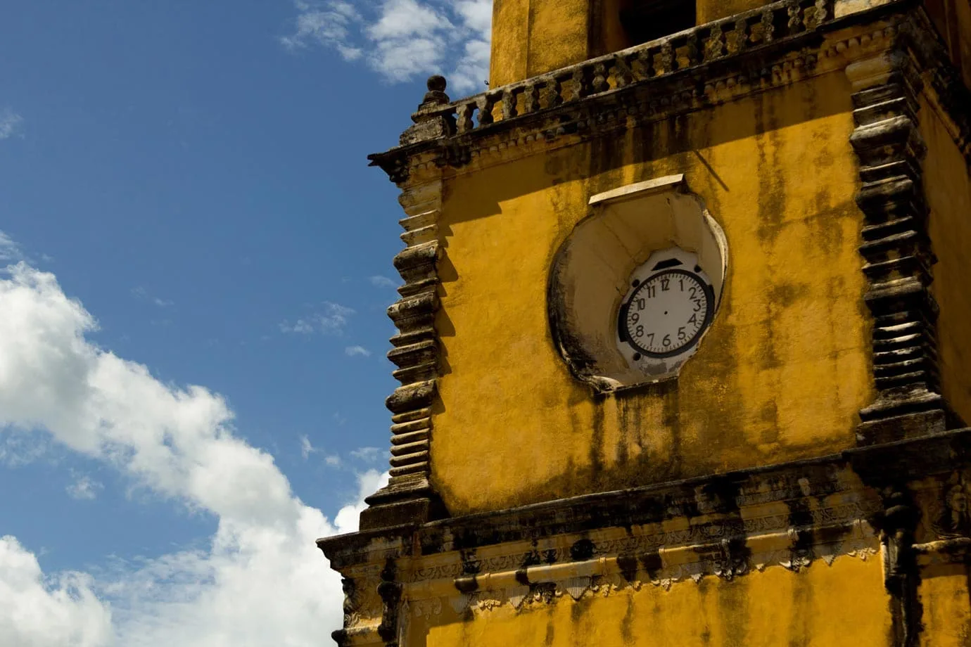 时钟站 尼加拉瓜里昂